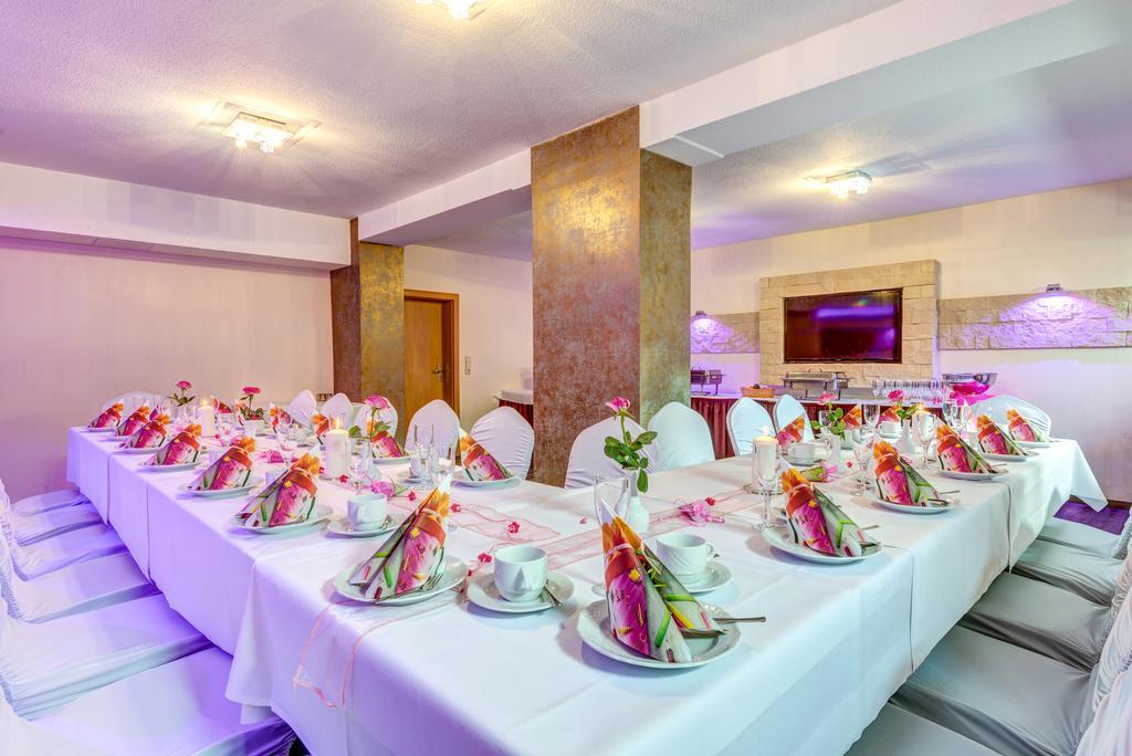 Hotel-Restaurant Thueringer Hof Bad Frankenhausen Bagian luar foto